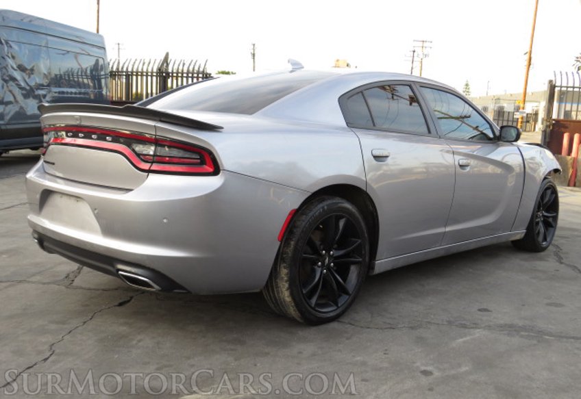2018 Dodge Charger - Image 7