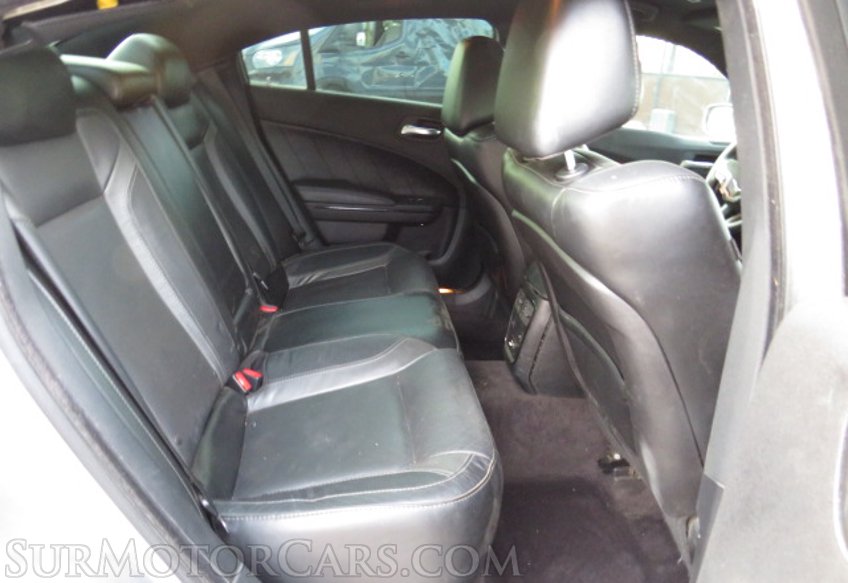 2018 Dodge Charger - Image 26