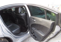 2018 Dodge Charger - Image 25