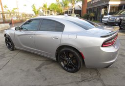 2018 Dodge Charger - Image 10