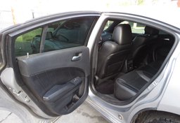 2018 Dodge Charger - Image 24