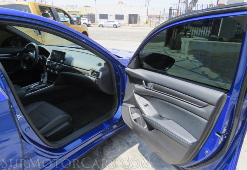 2018 Honda Accord Sedan - Image 20