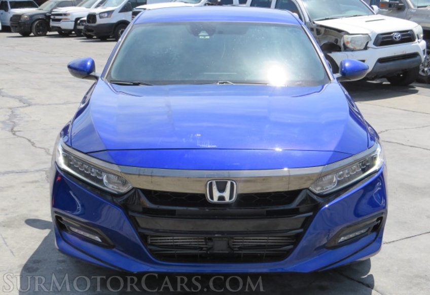 2018 Honda Accord Sedan - Image 11
