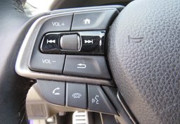 2018 Honda Accord Sedan - Image 33