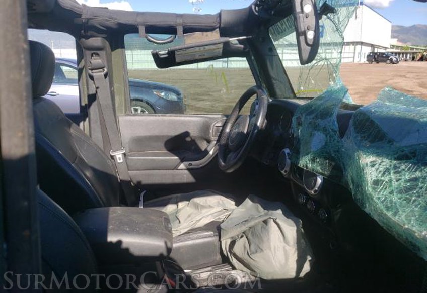 2015 Jeep Wrangler Unlimited - Image 5