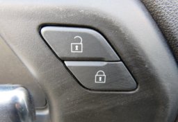 2021 Chevrolet Silverado 1500 - Image 41