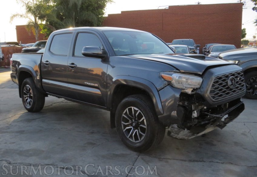 2021 Toyota Tacoma - Image 4