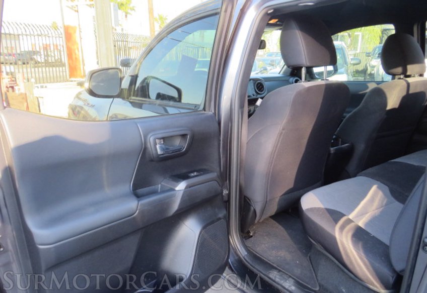 2021 Toyota Tacoma - Image 23