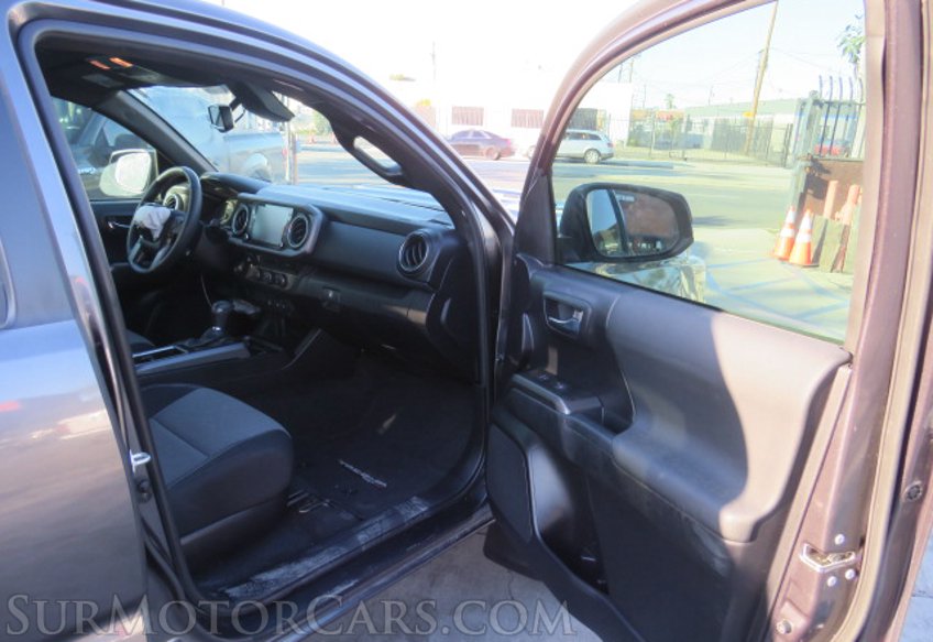 2021 Toyota Tacoma - Image 22