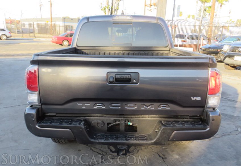 2021 Toyota Tacoma - Image 12