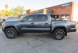 2021 Toyota Tacoma - Image 5