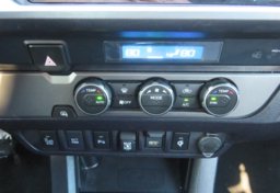 2021 Toyota Tacoma - Image 37