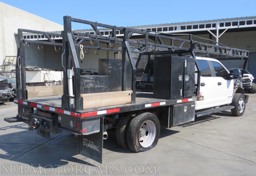 2020 Ford Super Duty F-550 DRW - Image 10