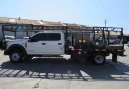 2020 Ford Super Duty F-550 DRW - Image 5