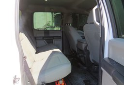 2020 Ford Super Duty F-550 DRW - Image 37