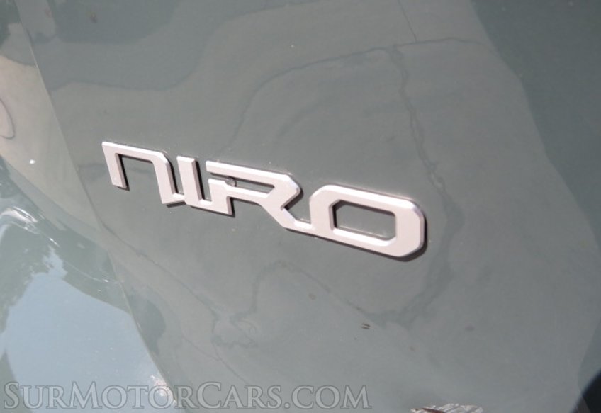 2023 Kia Niro EV - Image 18