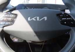 2023 Kia Niro EV - Image 44