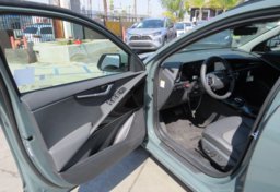 2023 Kia Niro EV - Image 30