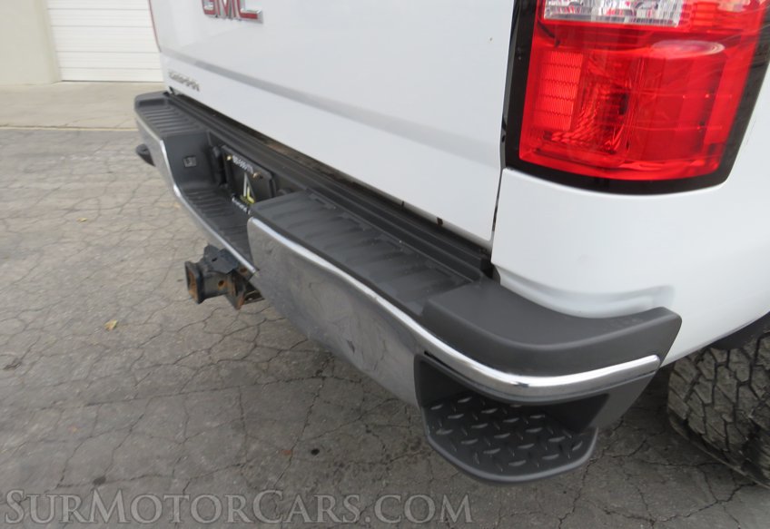 2017 GMC Sierra 2500HD - Image 20