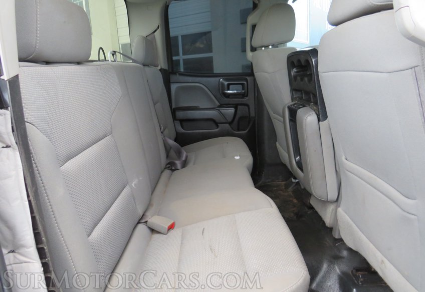 2017 GMC Sierra 2500HD - Image 49