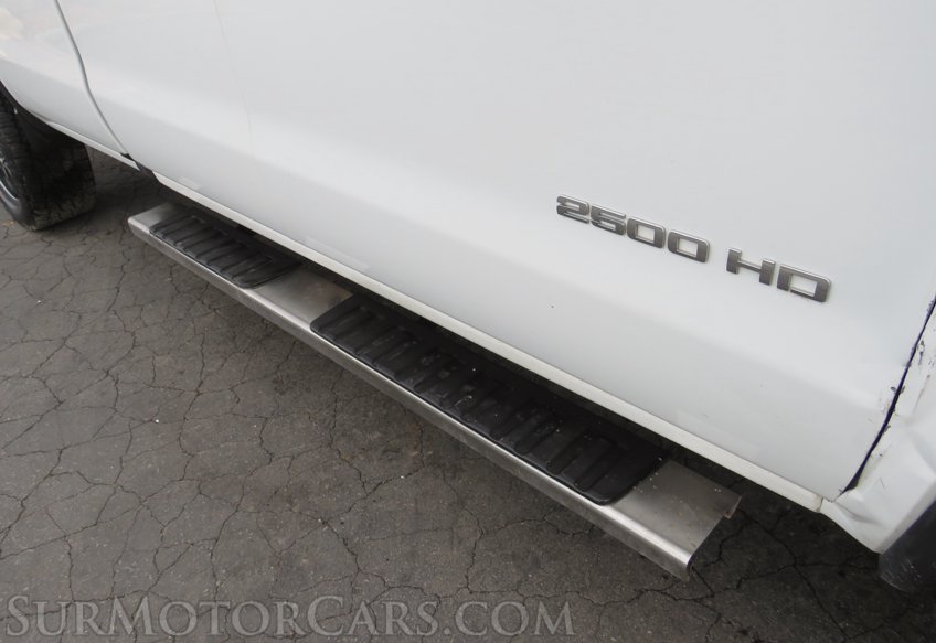 2017 GMC Sierra 2500HD - Image 21