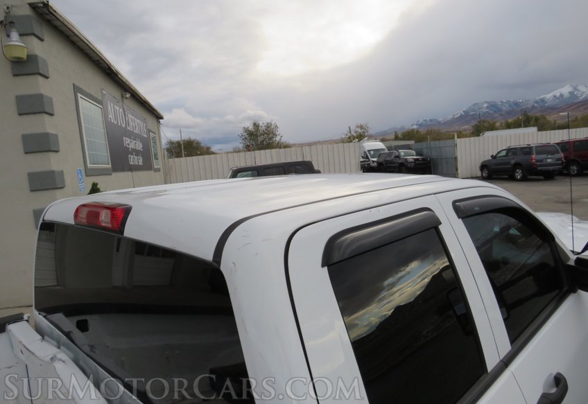 2017 GMC Sierra 2500HD - Image 18