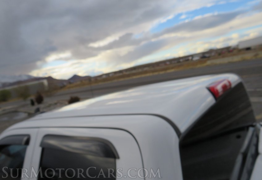 2017 GMC Sierra 2500HD - Image 17