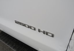 2017 GMC Sierra 2500HD - Image 24