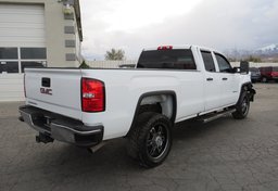 2017 GMC Sierra 2500HD - Image 8