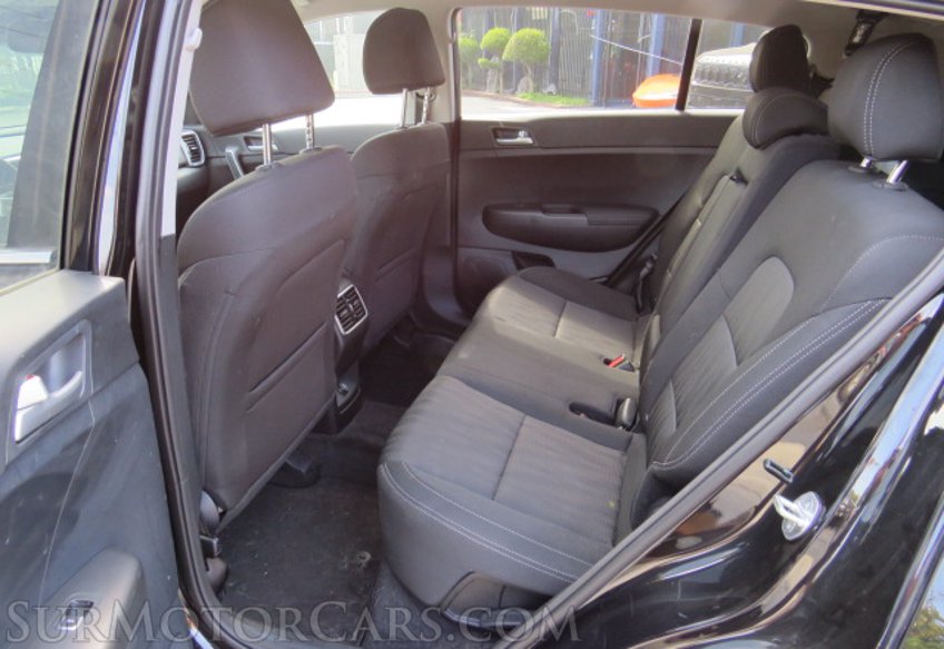 2022 Kia Sportage - Image 29