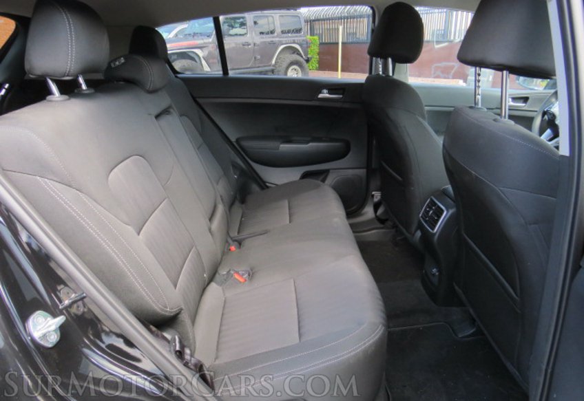 2022 Kia Sportage - Image 28