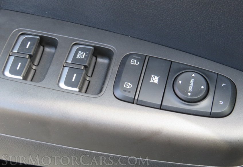 2022 Kia Sportage - Image 36