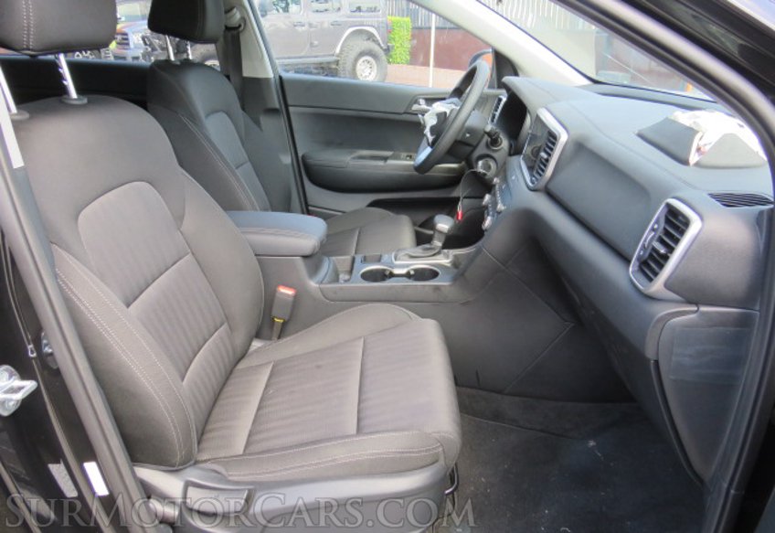 2022 Kia Sportage - Image 24