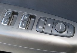 2022 Kia Sportage - Image 36