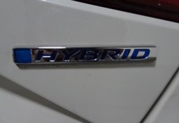 2019 Honda Insight - Image 16
