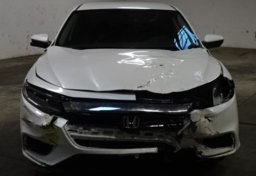 2019 Honda Insight - Image 13
