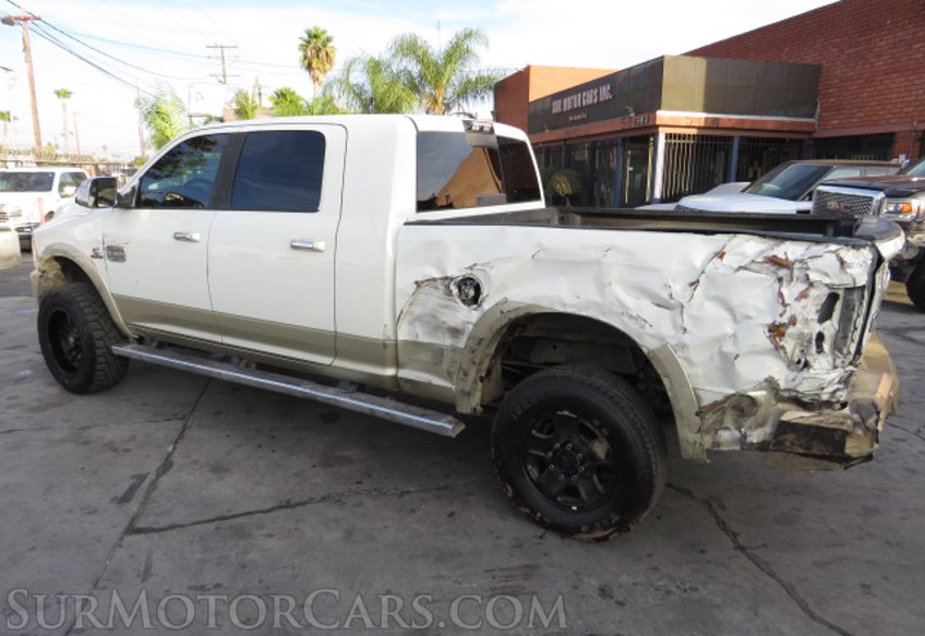 2017 Ram 3500 - Image 10