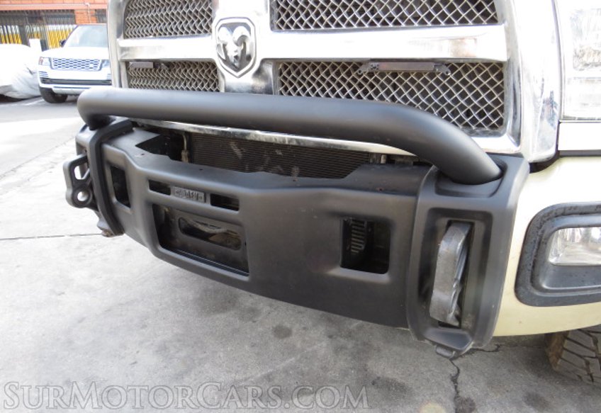 2017 Ram 3500 - Image 16