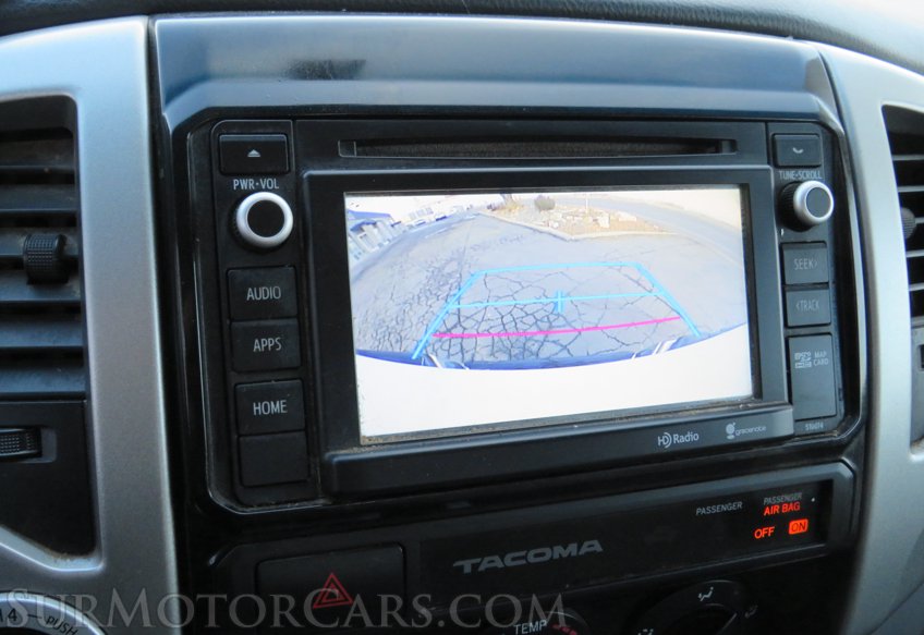 2015 Toyota Tacoma - Image 31