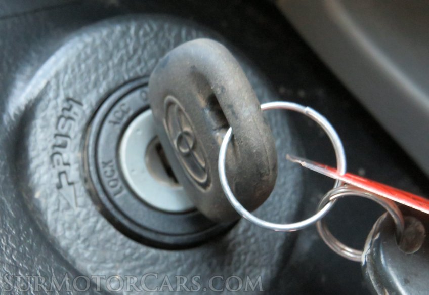 2015 Toyota Tacoma - Image 39