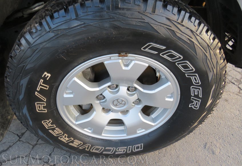 2015 Toyota Tacoma - Image 44