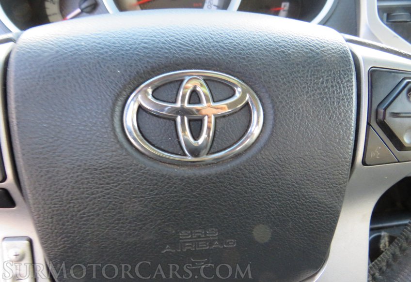 2015 Toyota Tacoma - Image 29