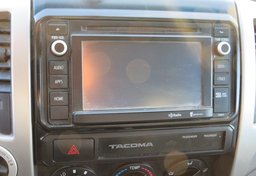 2015 Toyota Tacoma - Image 35