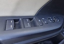 2017 Honda Civic Sedan - Image 37
