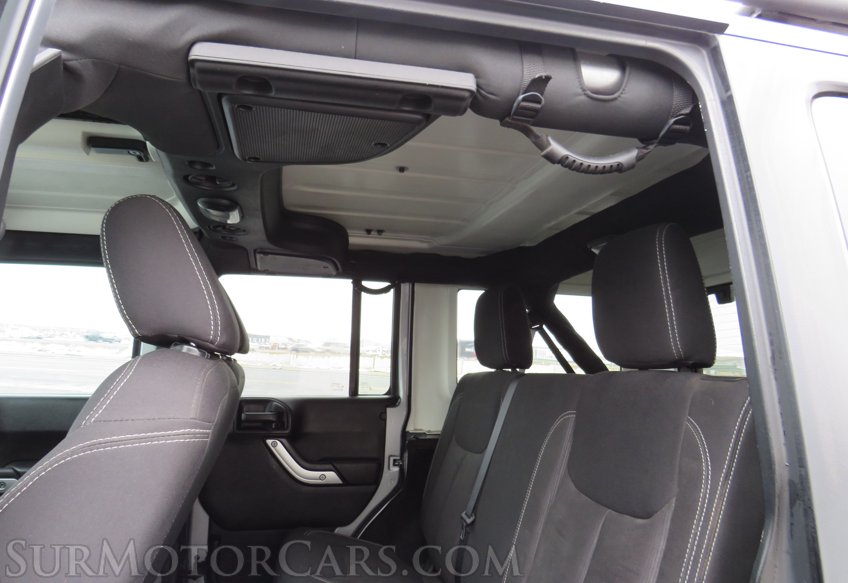 2015 Jeep Wrangler Unlimited - Image 34