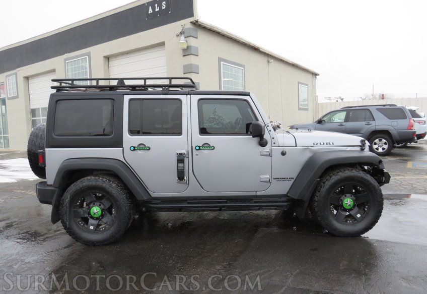 2015 Jeep Wrangler Unlimited - Image 9