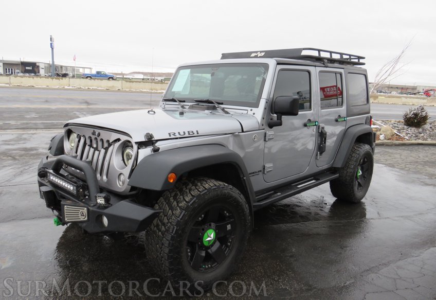 2015 Jeep Wrangler Unlimited - Image 2