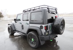 2015 Jeep Wrangler Unlimited - Image 5