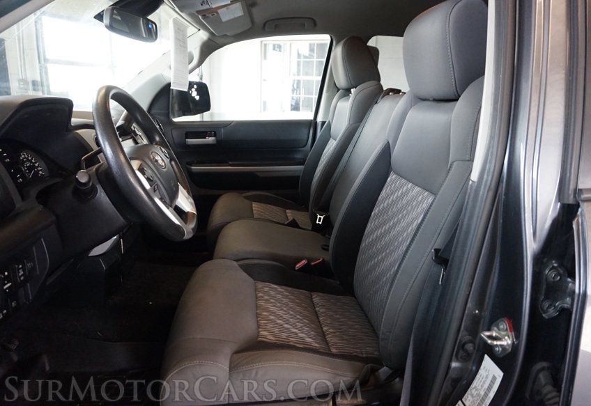 2019 Toyota Tundra - Image 31