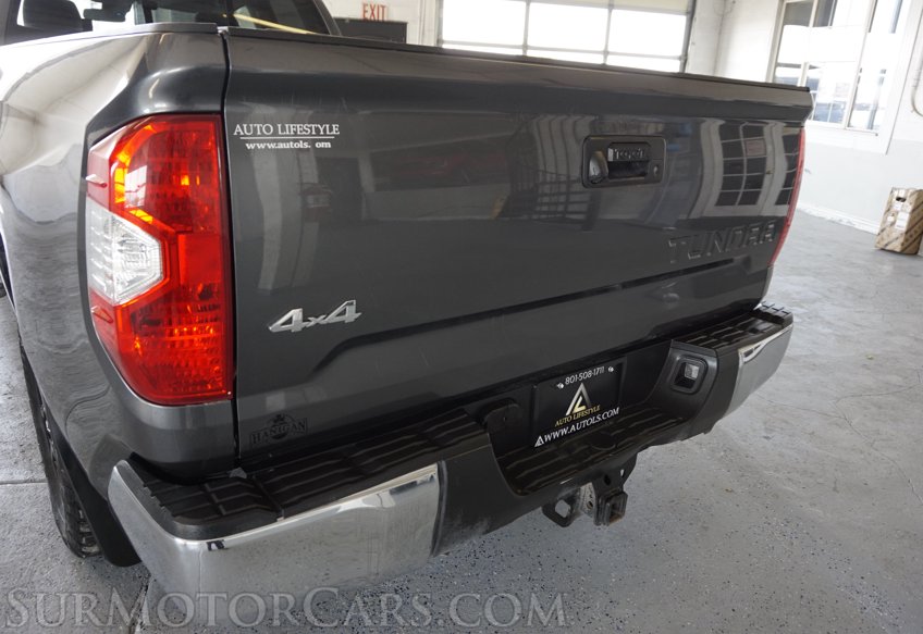 2019 Toyota Tundra - Image 28